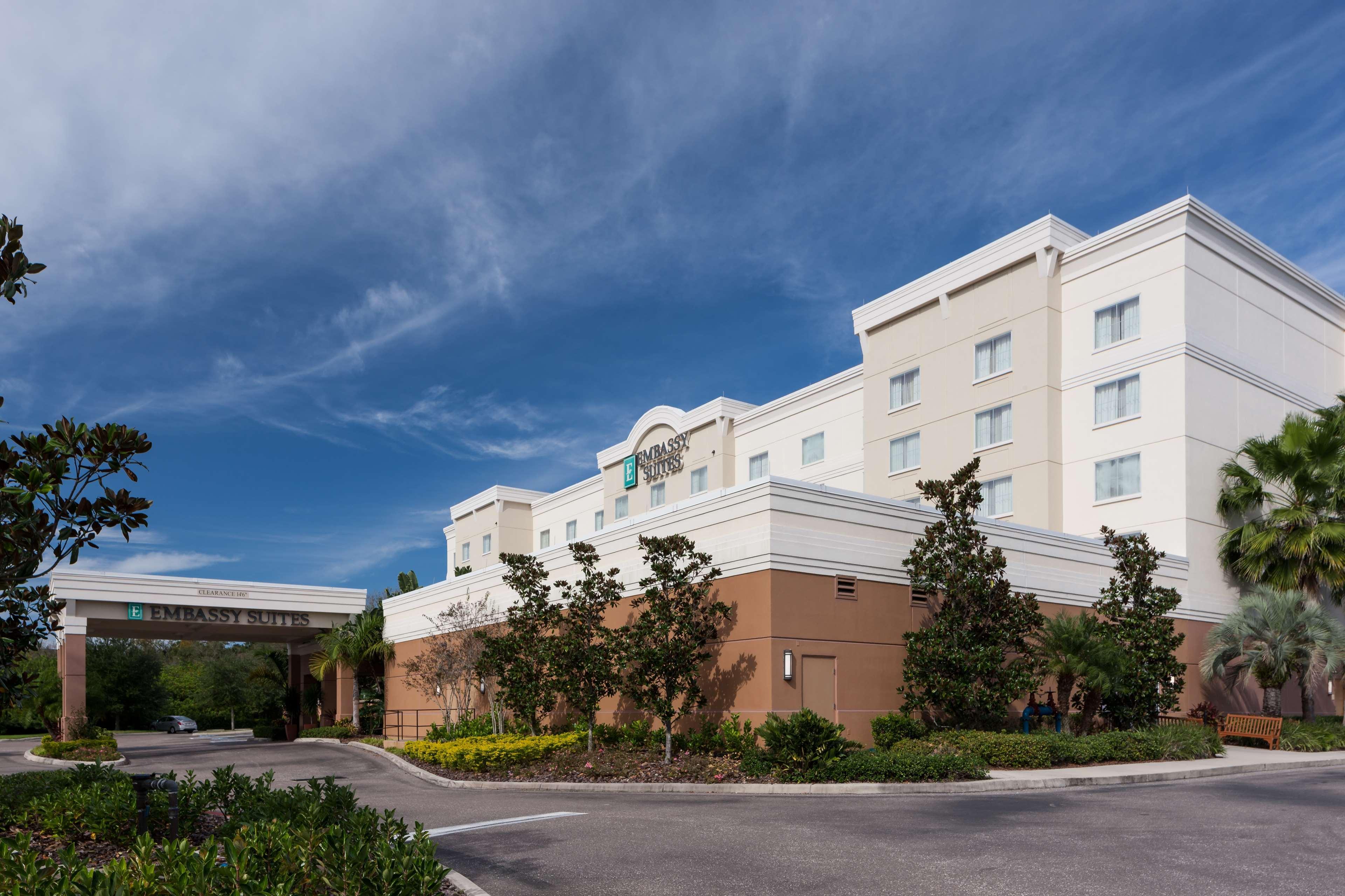 Embassy Suites By Hilton Tampa Brandon Heartland Exterior photo